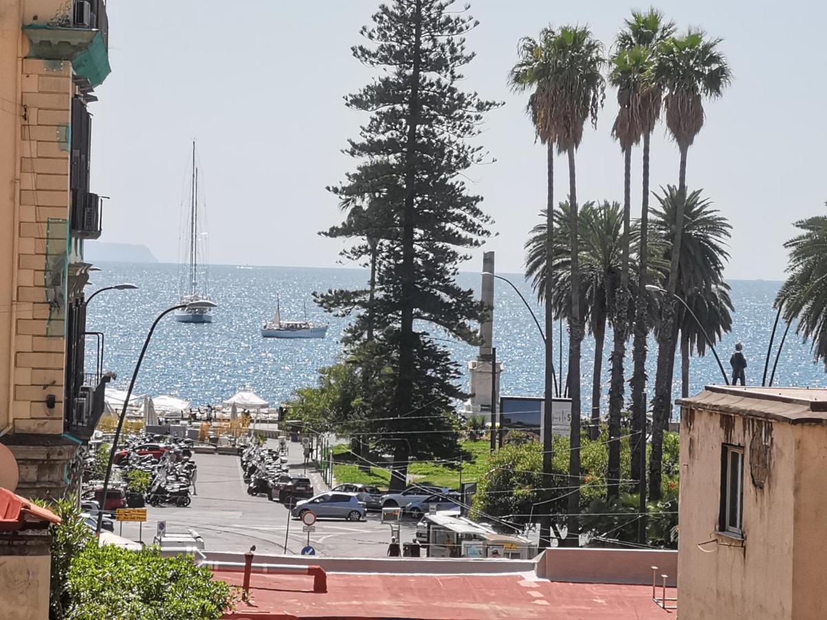 Napoli Centro Chiaia Apartment Ngoại thất bức ảnh