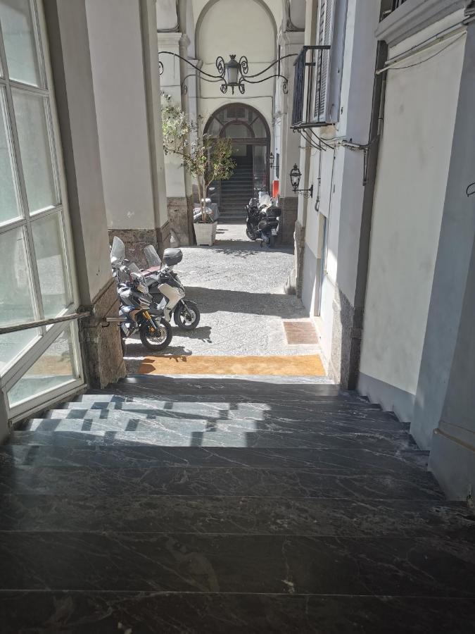 Napoli Centro Chiaia Apartment Ngoại thất bức ảnh